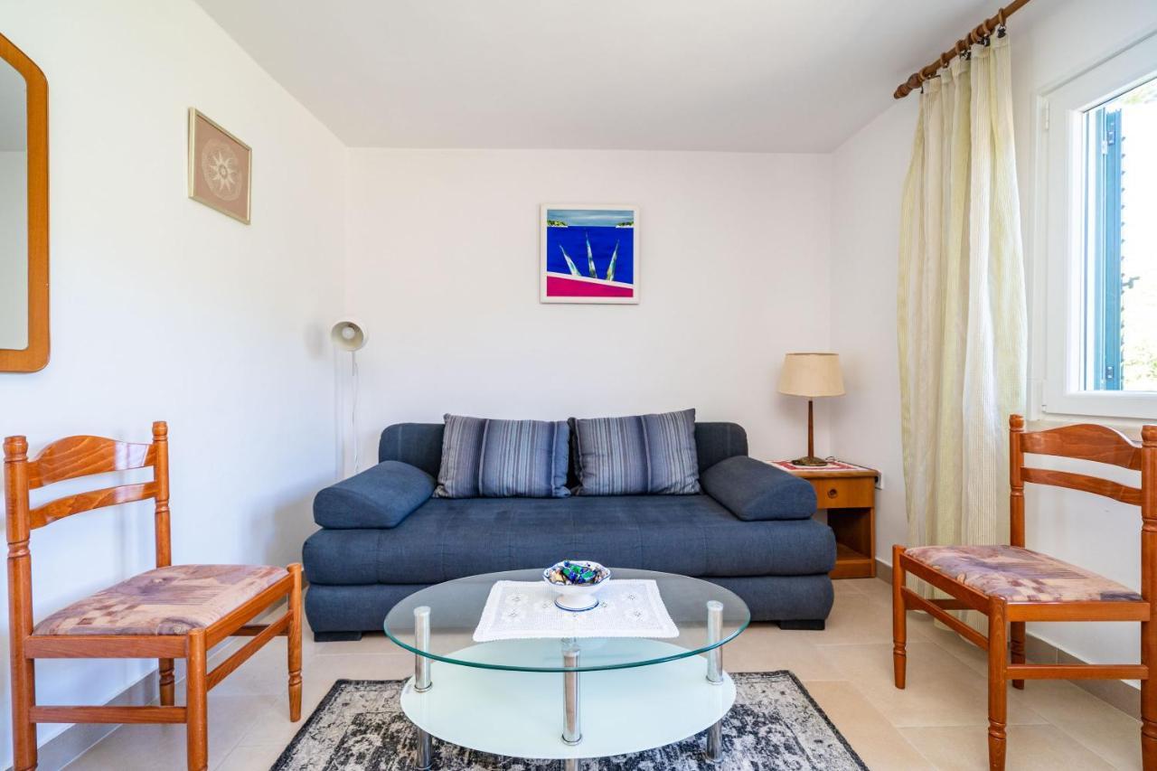 Apartments Lidija Zaton  Exterior photo