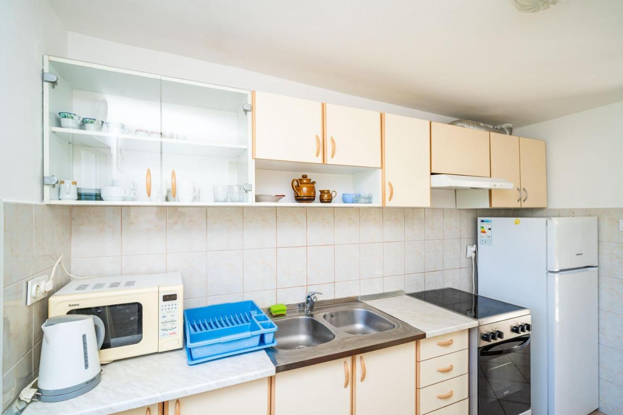 Apartments Lidija Zaton  Exterior photo