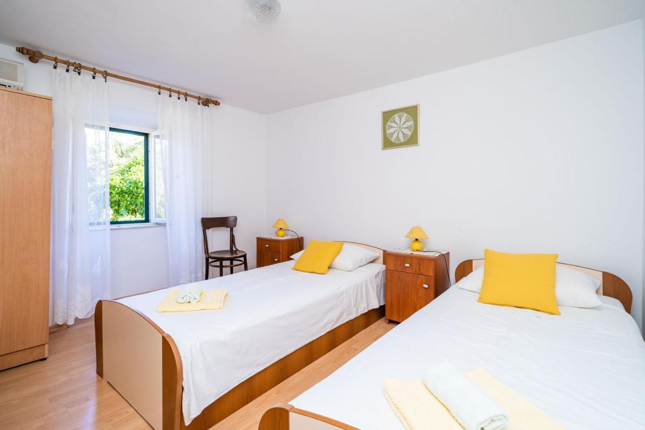 Apartments Lidija Zaton  Exterior photo